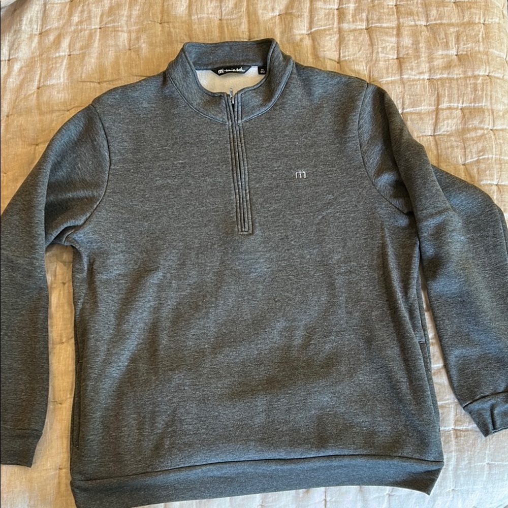 Travis Mathew Gray Zip Up Sweater with Mock Neck 1/4 zip